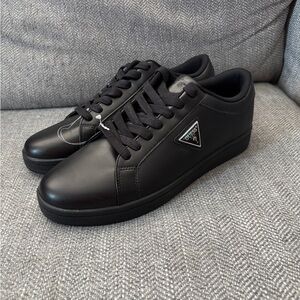 Guess Men’s Leming Low Top Lace Up Fashion Sneakers Sz 9.5